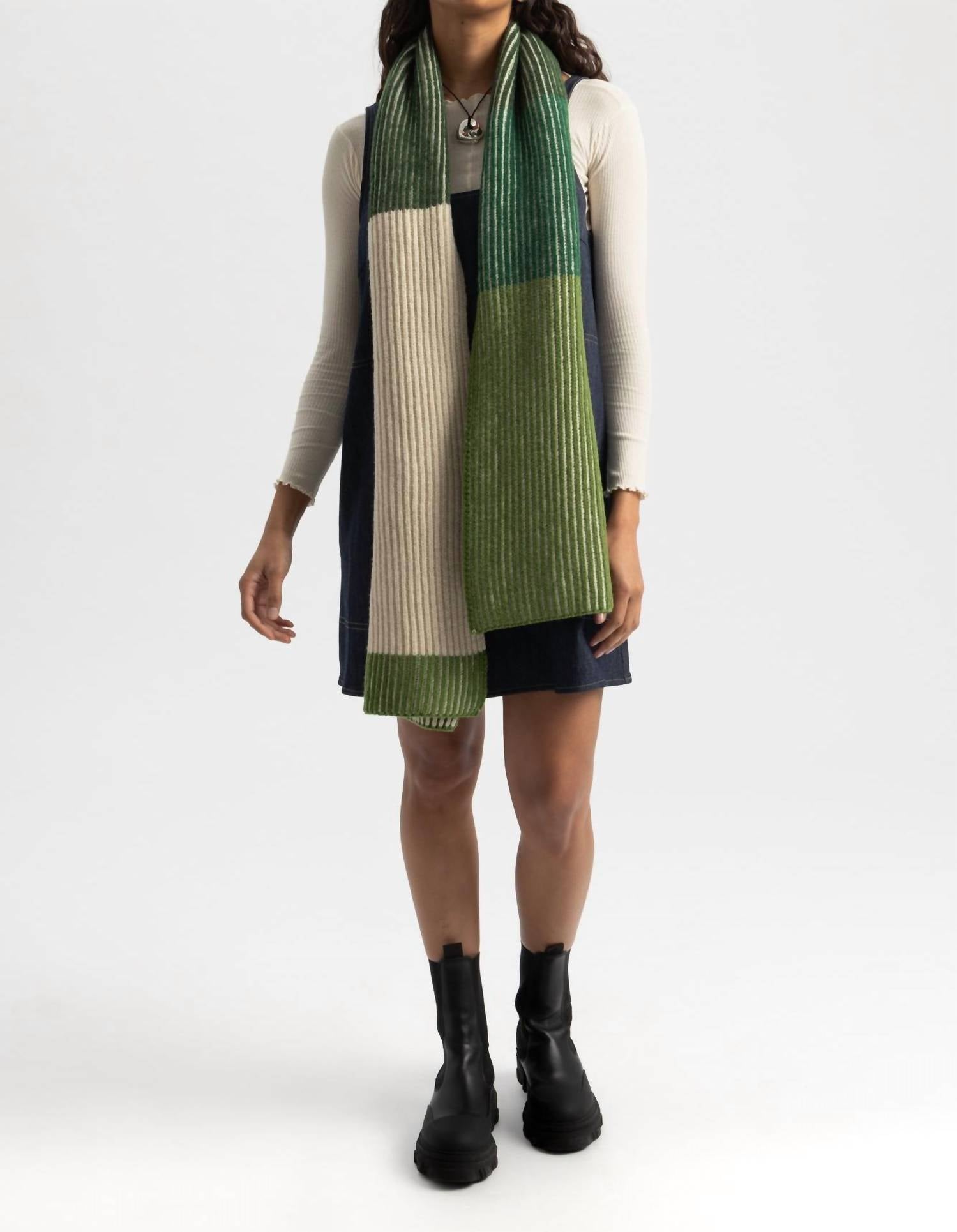Thinking Mu - Ghede Knitted Scarf