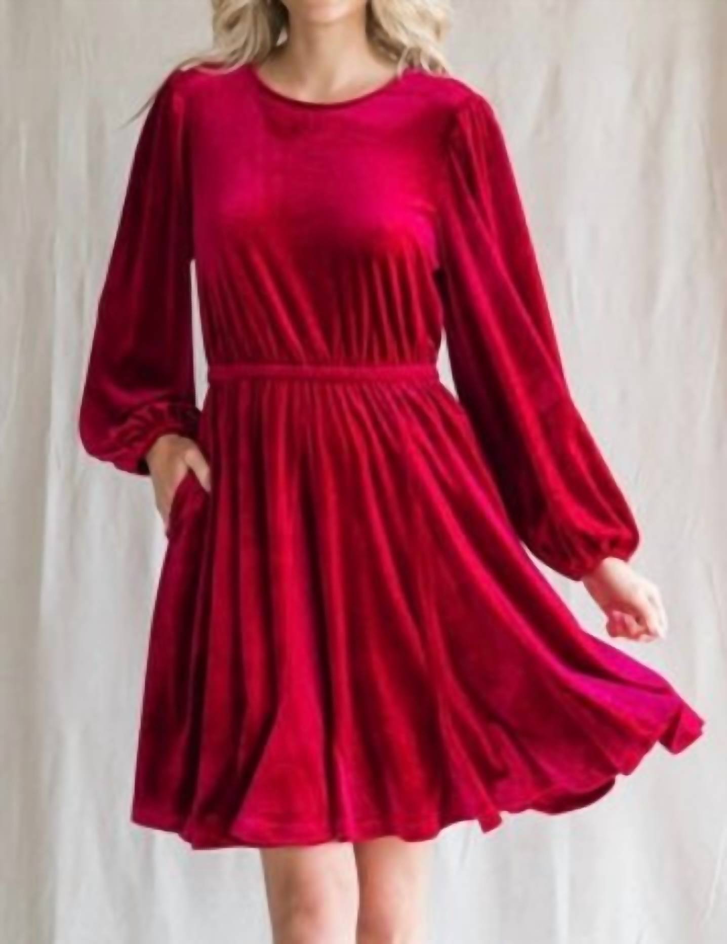 Jodifl - Angelica Long Sleeve Velvet Mini Dress