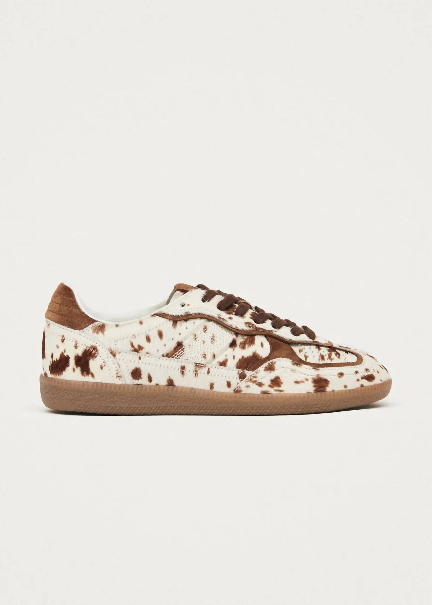 Alohas - Women's Casual Sneakers