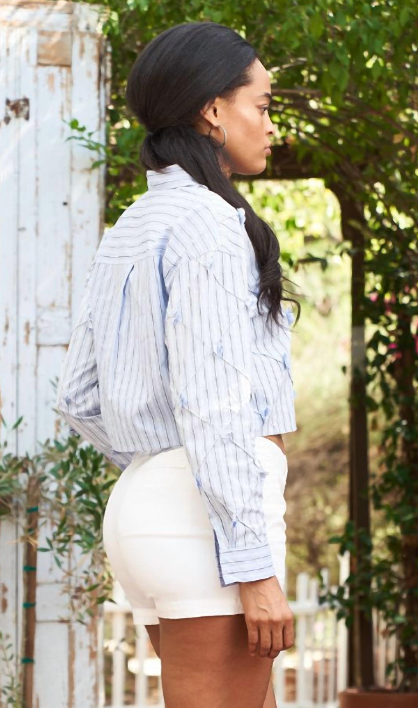 Paparazzi - Tucked Stripe Crop Shirt
