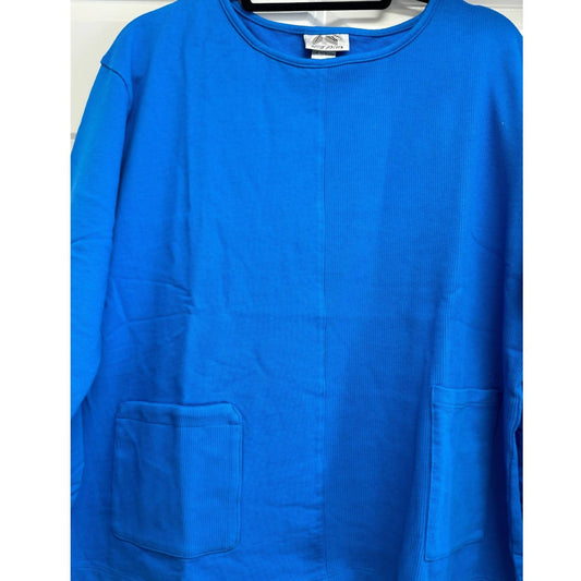 Wild Palms - Women's Crew Neck Top