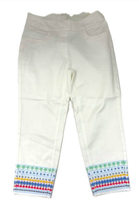 Lulu-B - Tropical Embroidered Hemline Capri Pant
