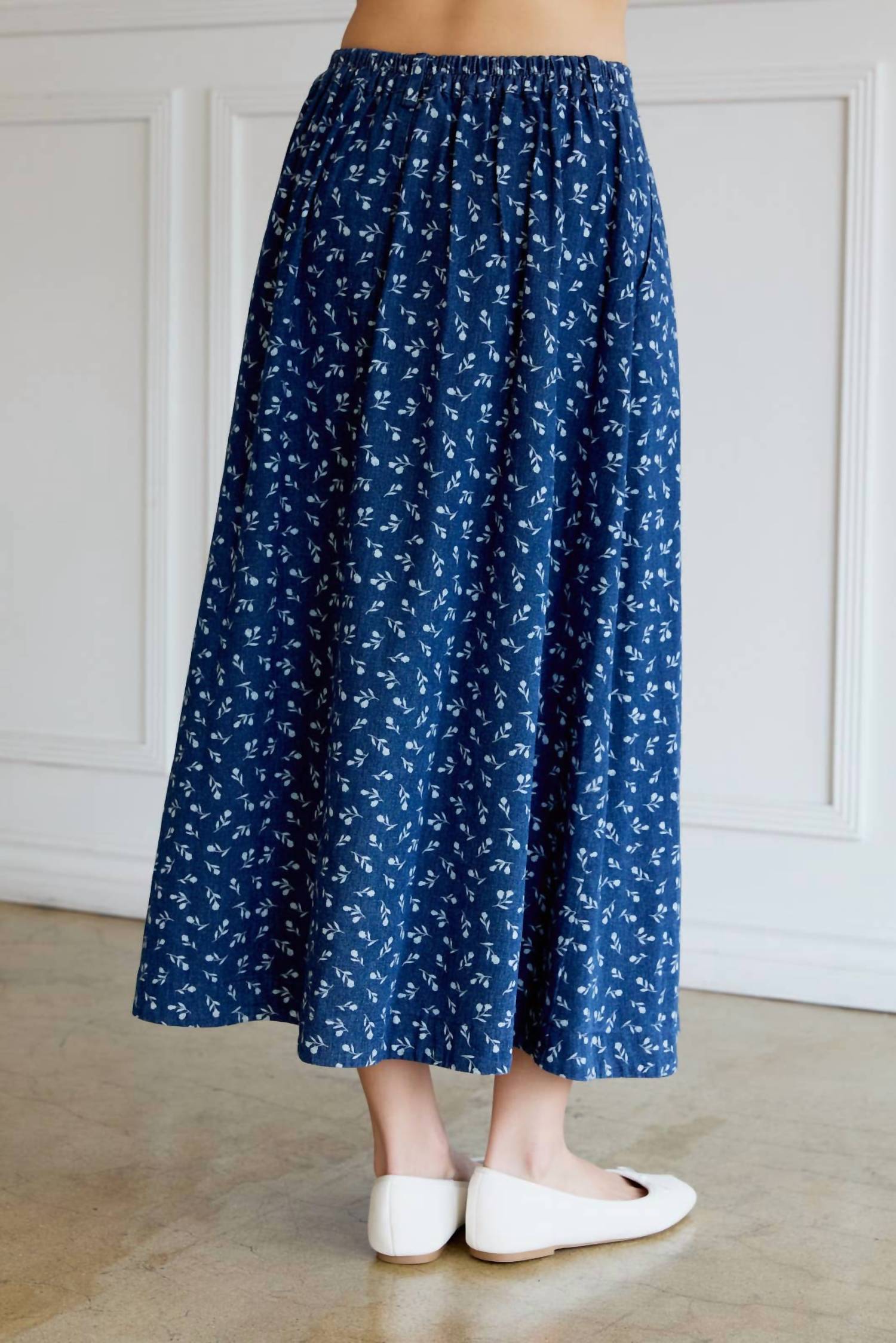 Le Lis - Samantha Floral Pleated Circle Skirt