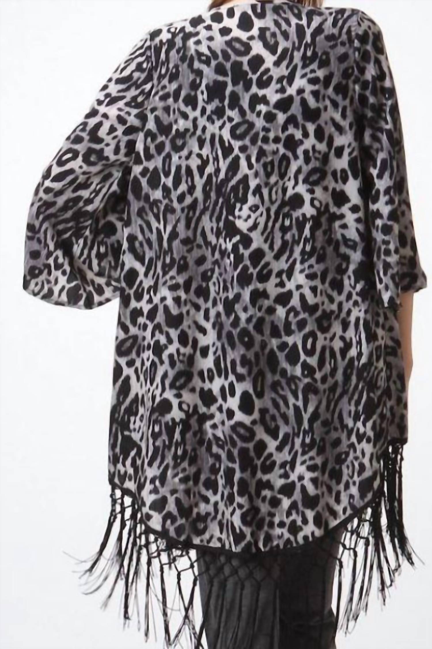 Honey Punch - 3/4 Length Sleeves Fringe Kimono