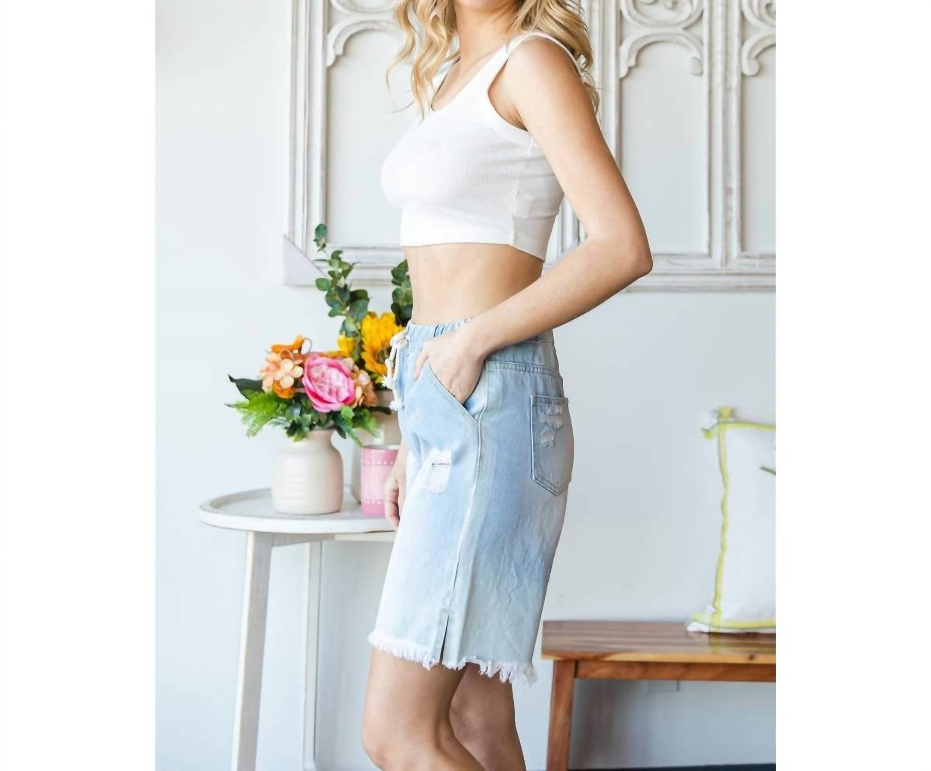 Veveret - Elastic Waist Sweat Shorts