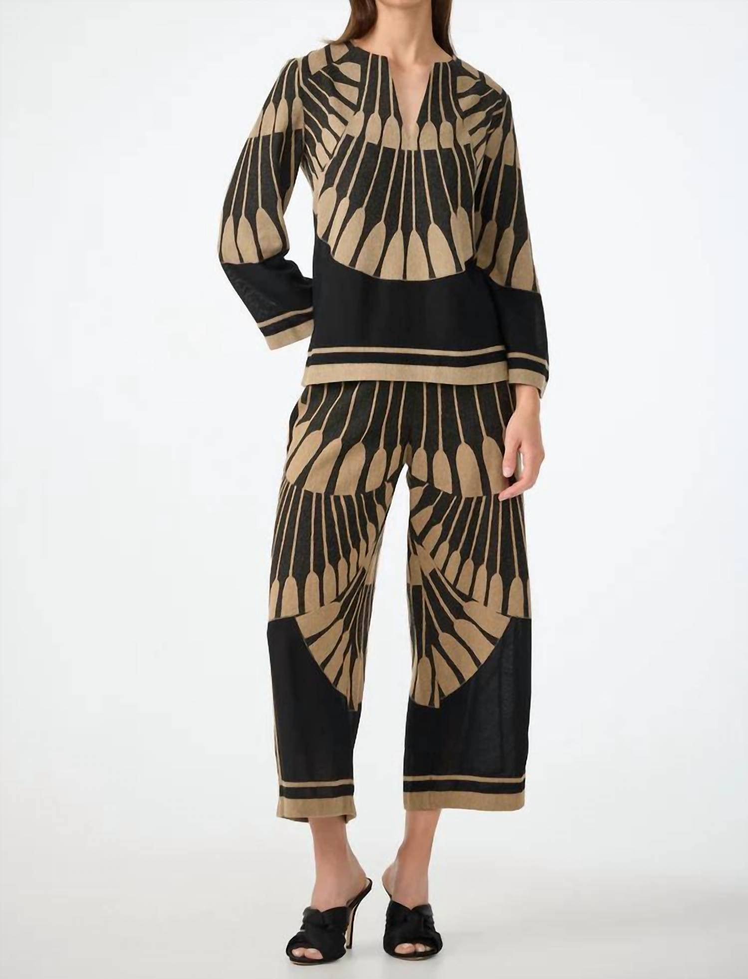 Trina Turk - Amy V Neck Top
