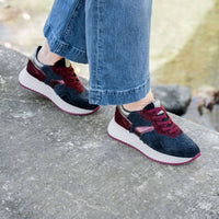 Softwaves - Women's Everyday Sneaker