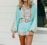 Eb Luxe - Calypso Paisley Border Print Shorts