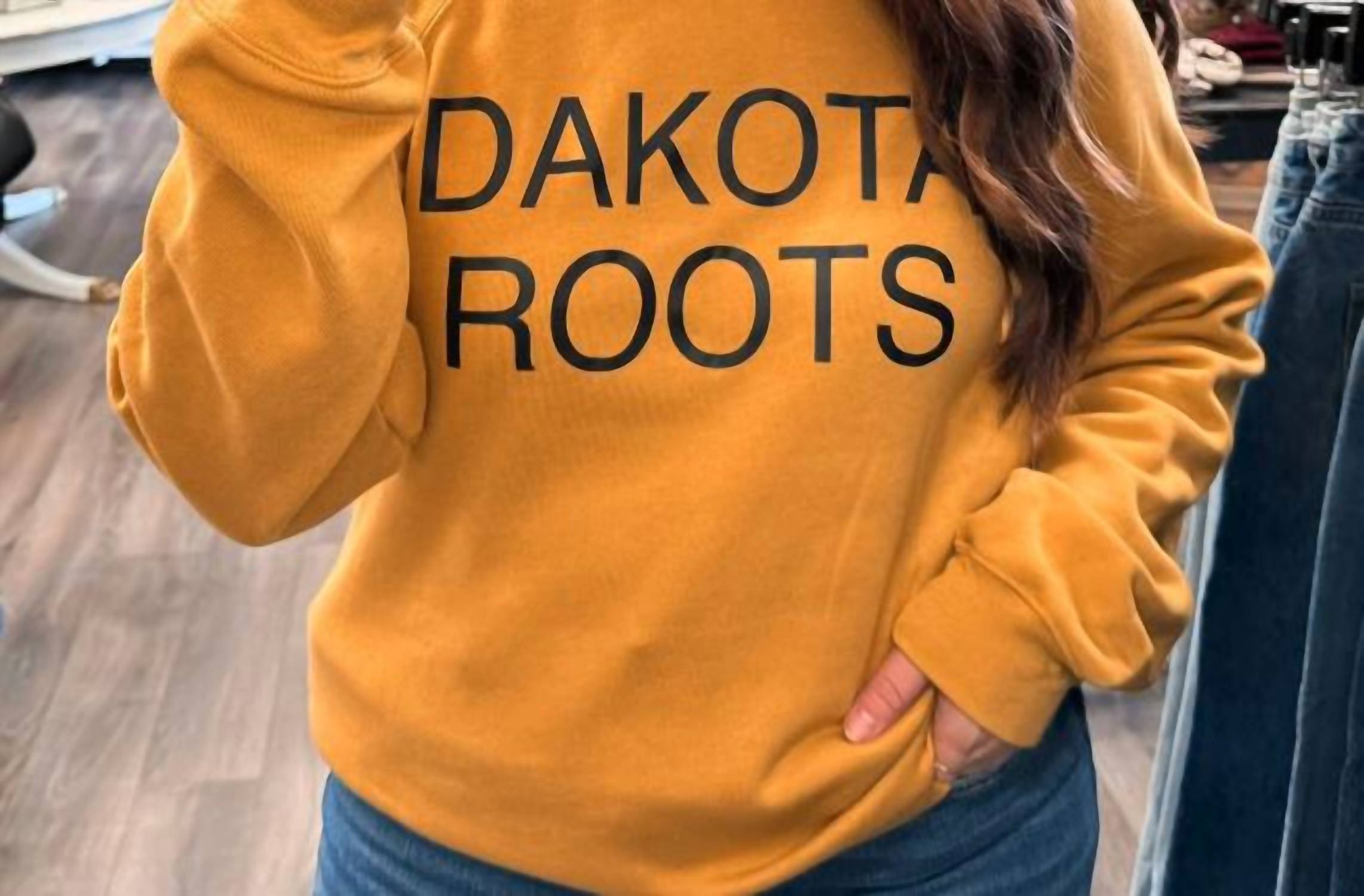 The Minted Olive - Dakota Roots Crewneck Sweatshirt