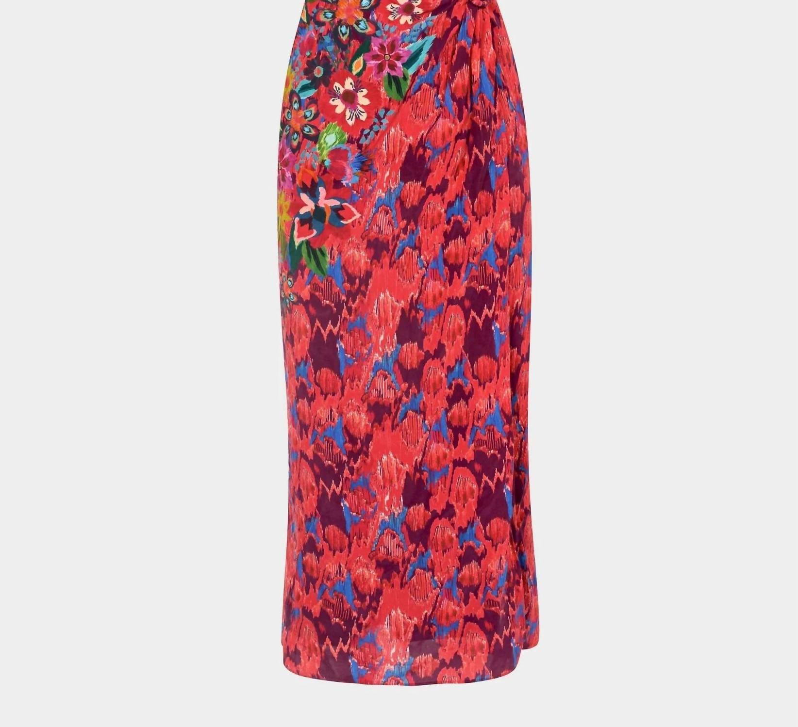 Saloni - Devi Dress