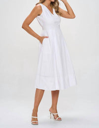 Reneec. - V Neck Midi Dress With Pockets
