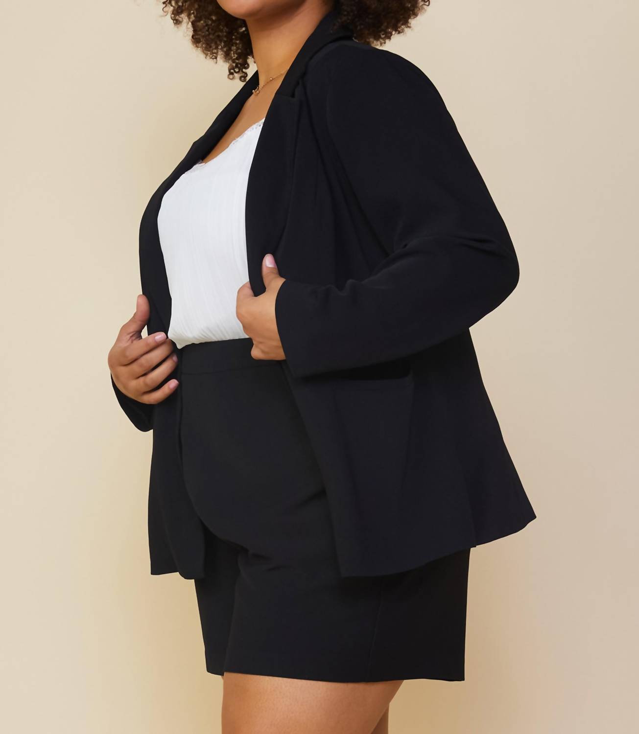 PLUS SIZE LONG SLEEVE OPEN BLAZER