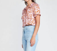 Self Contrast - Ottilie Crop Shirt