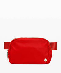 Lululemon - Women's Everywhere Belt Bag