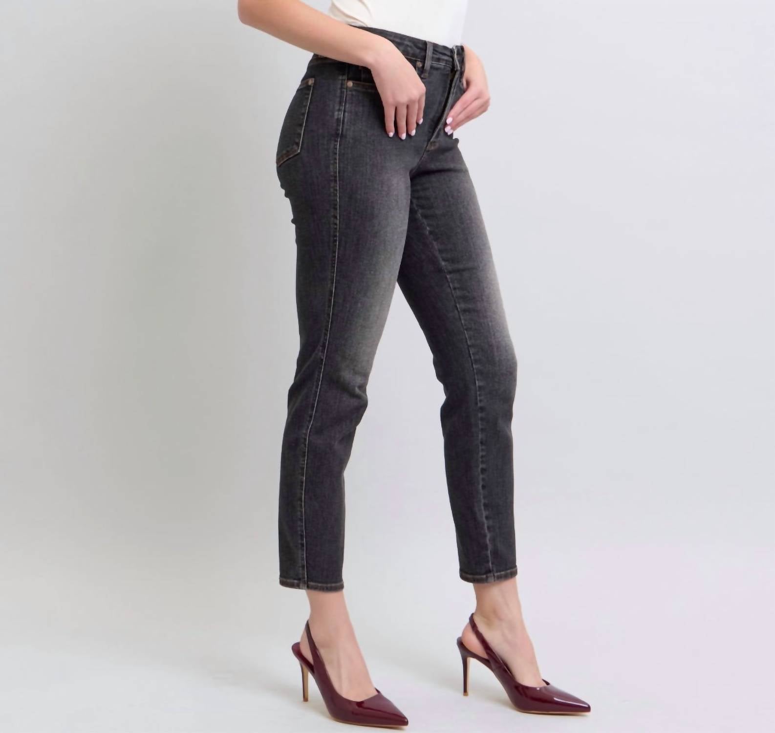 Judy Blue - Mid Rise Washed Tummy Control Slim Jeans
