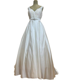 Mary'S Bridal - Women's V-Neck Bridal Dress