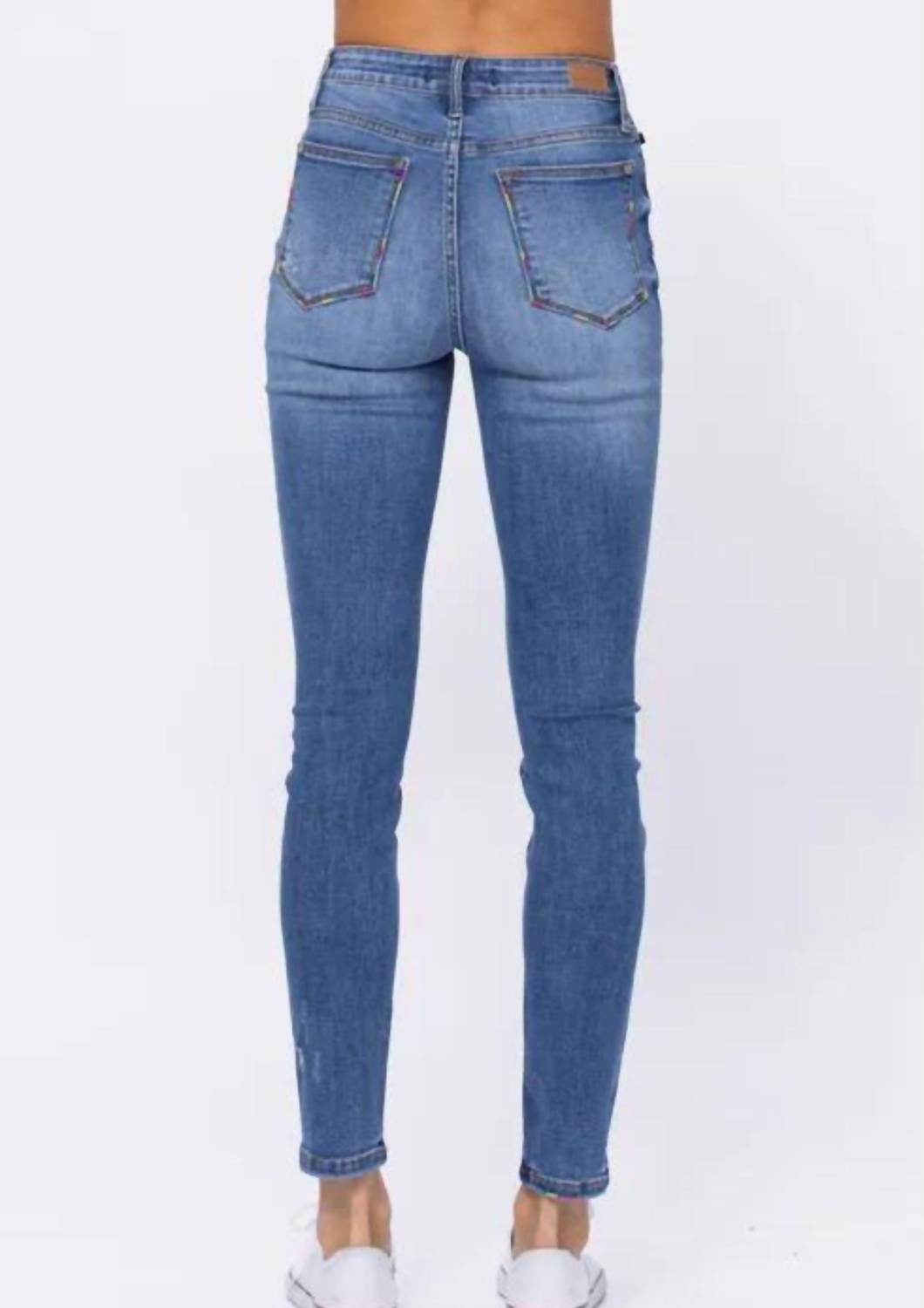 Judy Blue - RAINBOW EMBROIDERY POCKET SKINNY JEAN