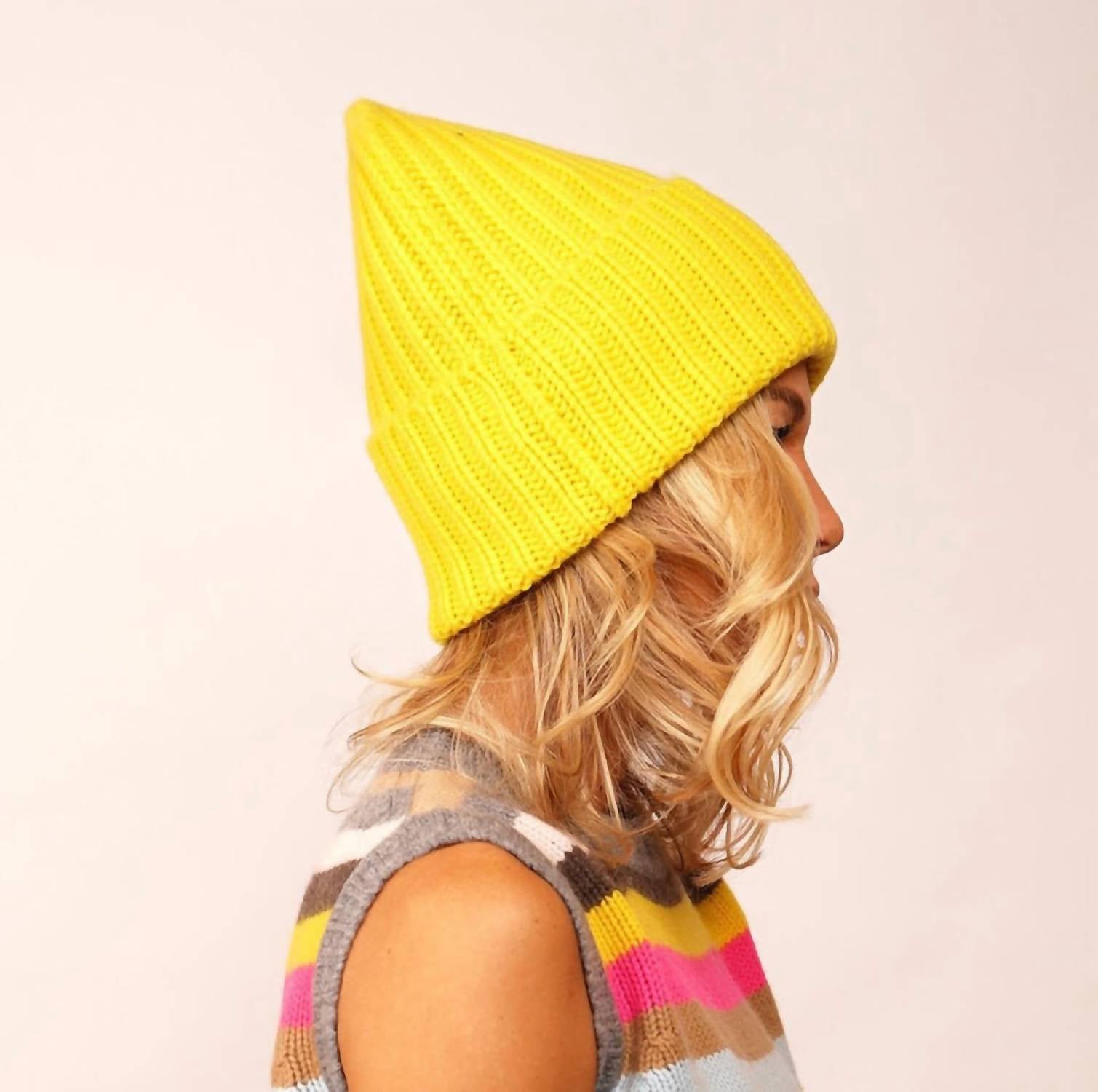 Hurray Women's Cashmere Sailor Beanie in golden - women's hat - detail view