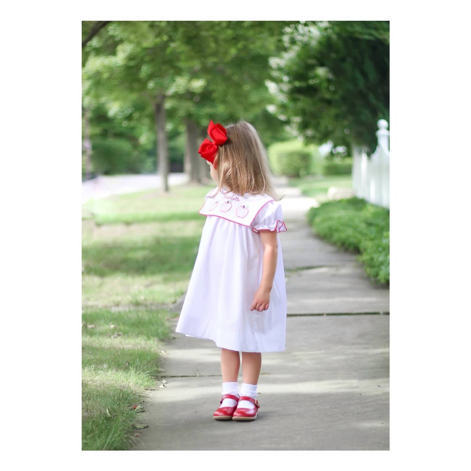 L'Amour - Girl's Chloe Scalloped Mary Jane Shoes
