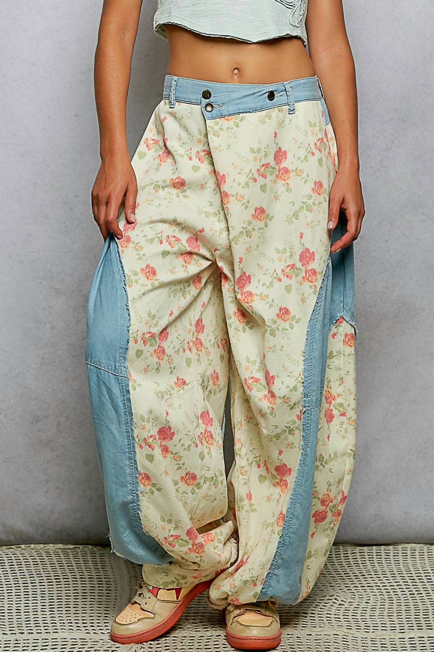 Pol - Contrast Panel On Side Waist Button Detail Pants