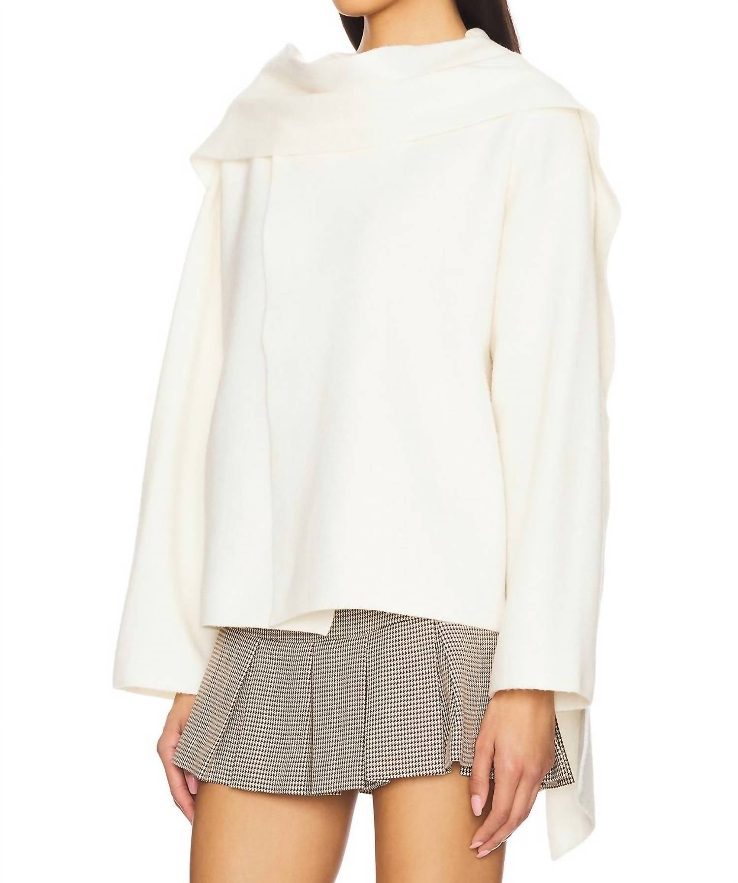 Astr - Saffira Sweater