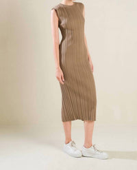 Flying Tomato - Story Of Us Sweater Midi Dress