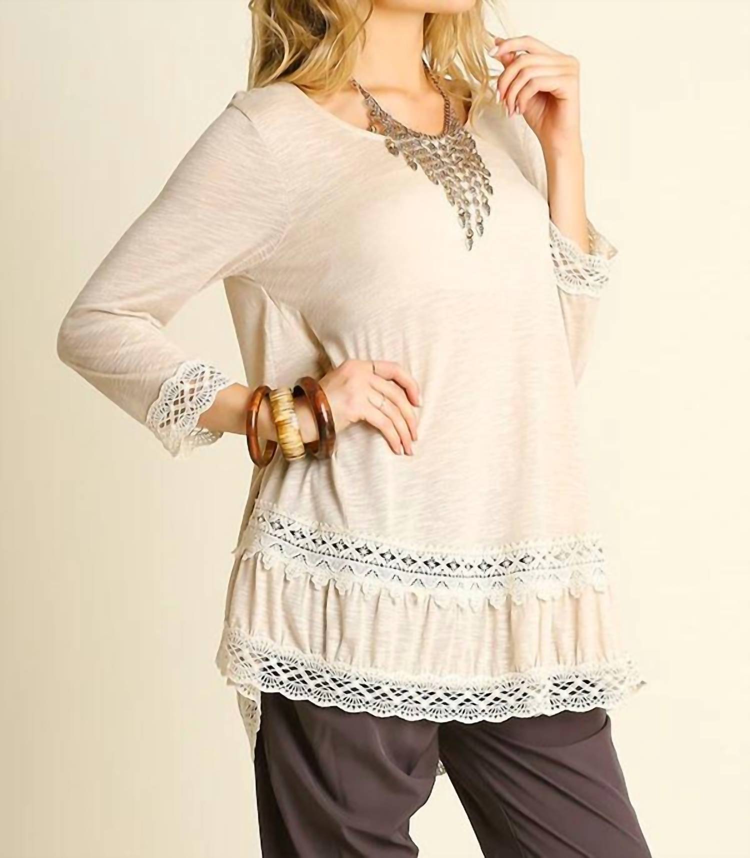 Umgee - Lace Detail Top