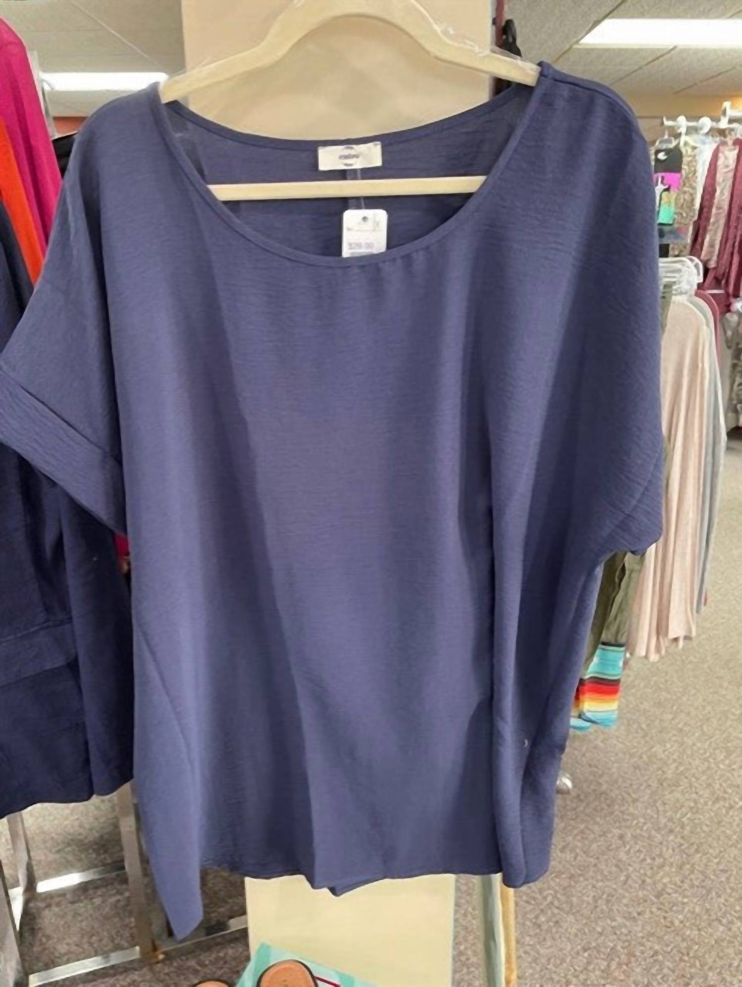 Entro - Kera Short Sleeve Blouse - Plus
