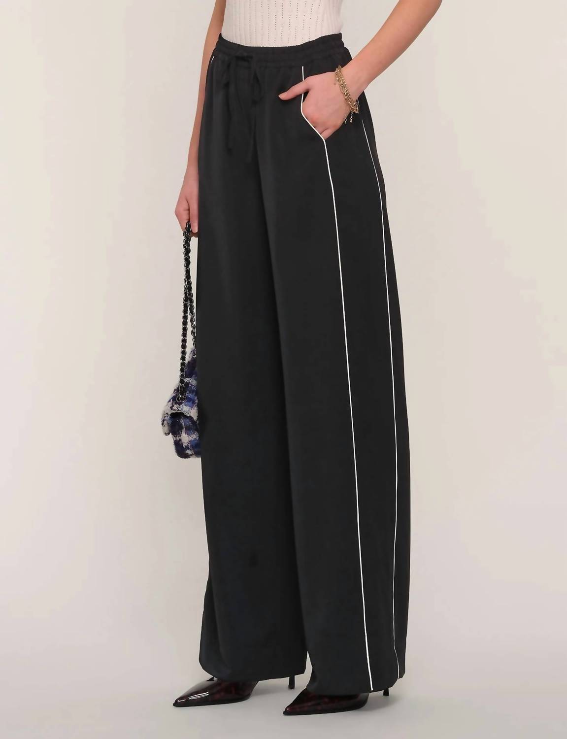 Heartloom - Devine Elevated Track Pant