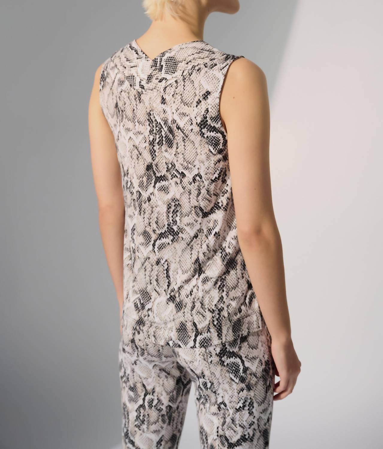 Joseph Ribkoff - Python Tank Top
