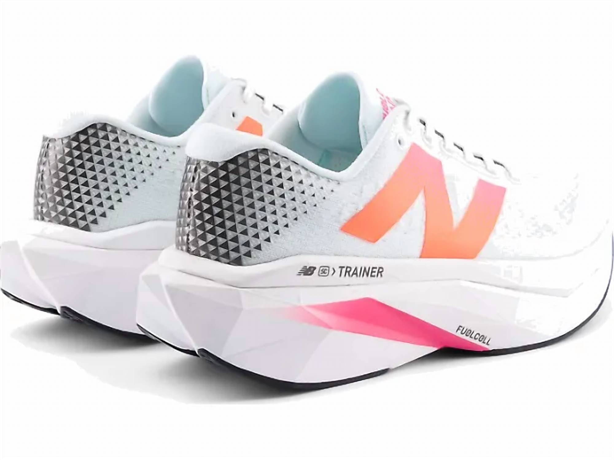 New Balance - Men's Fuelcell Supercomp Trainer V3 Running Shoes