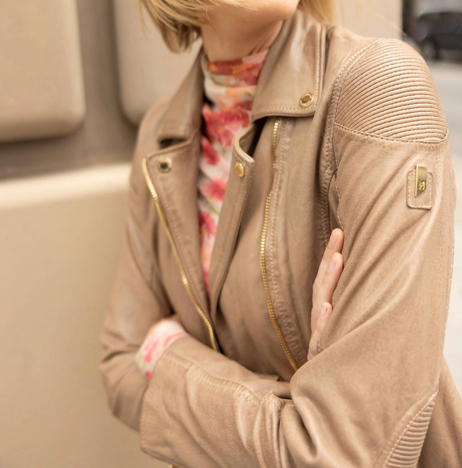 MAURITIUS Women's Raizel Jacket in toffee - women's jacket - detail view