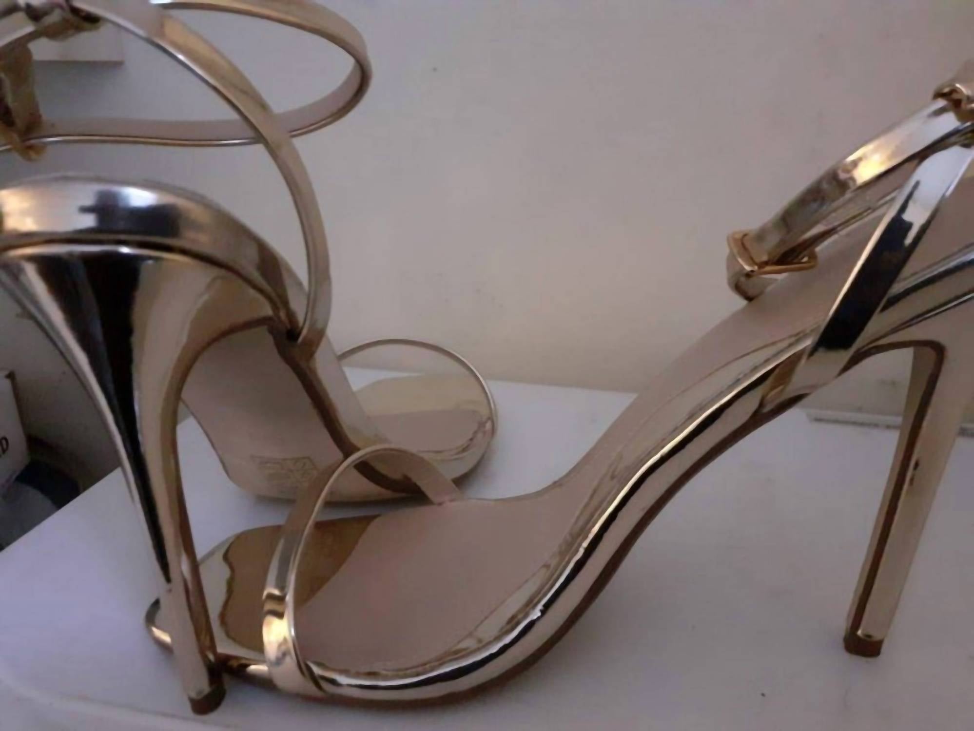 Vince Camuto - Women's Metallic Strappy Heels