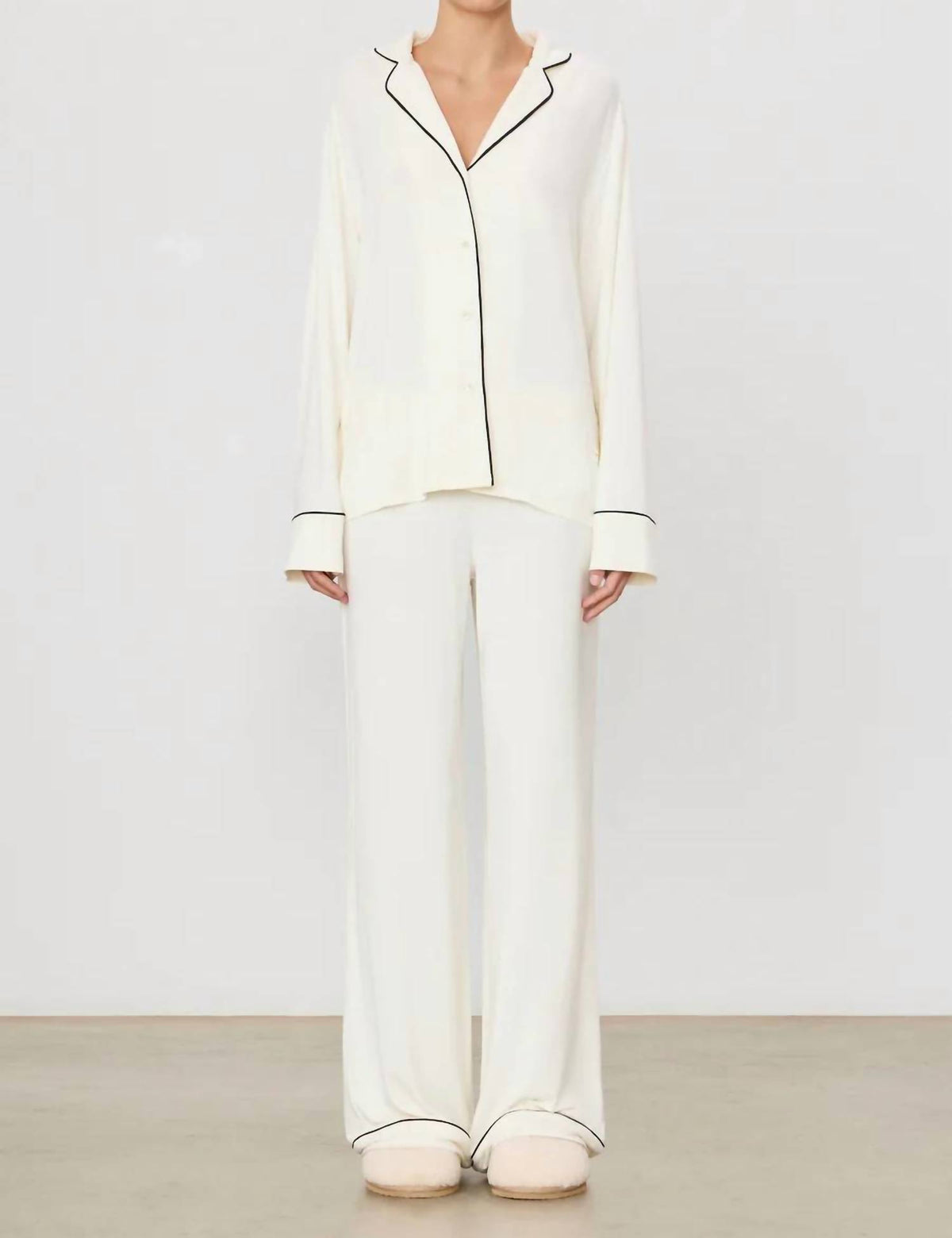 Eterne - Women's Long Sleeve Top and Pull-On Pants Pajama Set