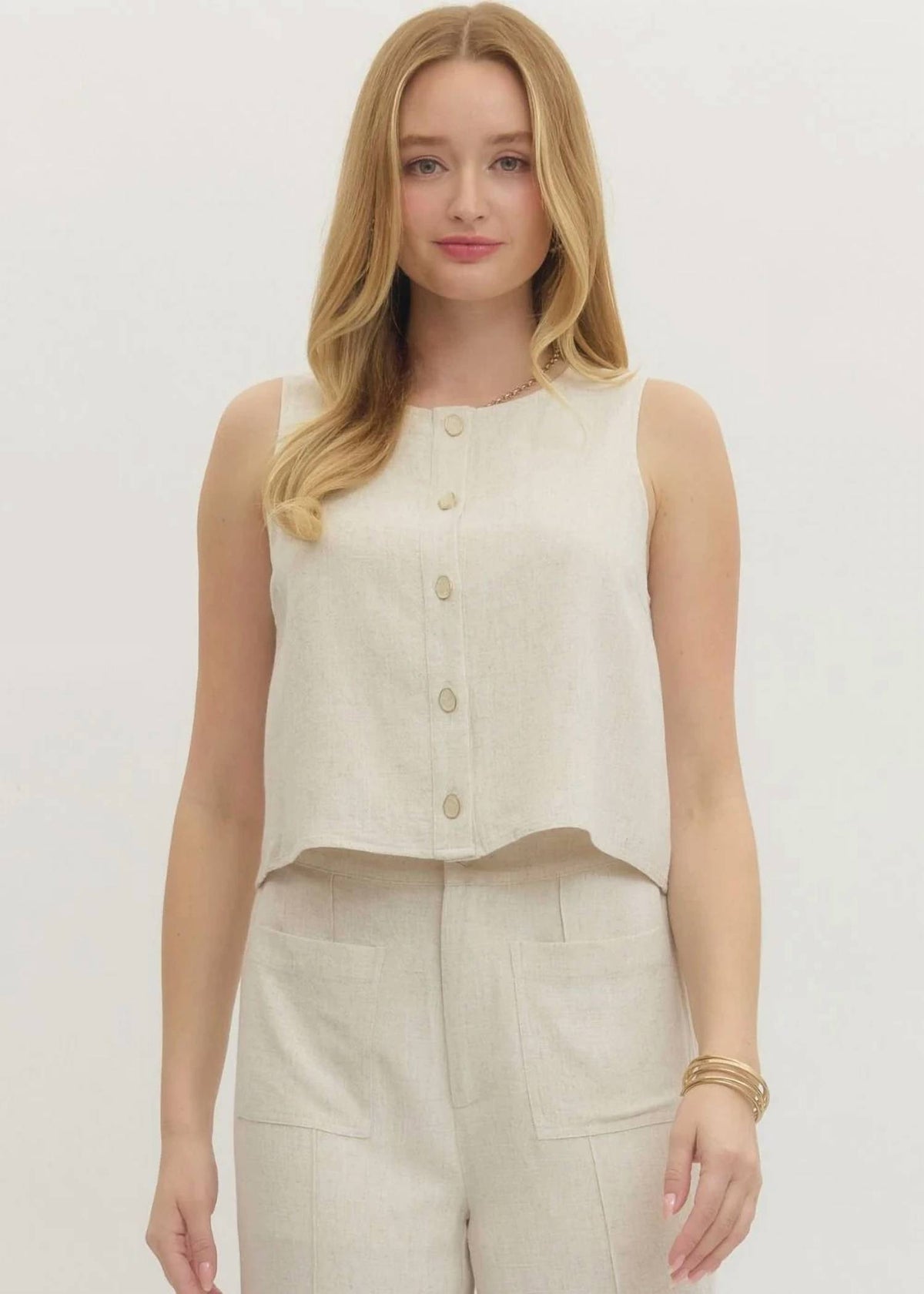 Entro - The Harper Sleeveless Linen Blend Button Front Tank