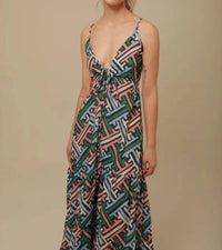 Lavi - Keyhole V-neck Maxi Dress