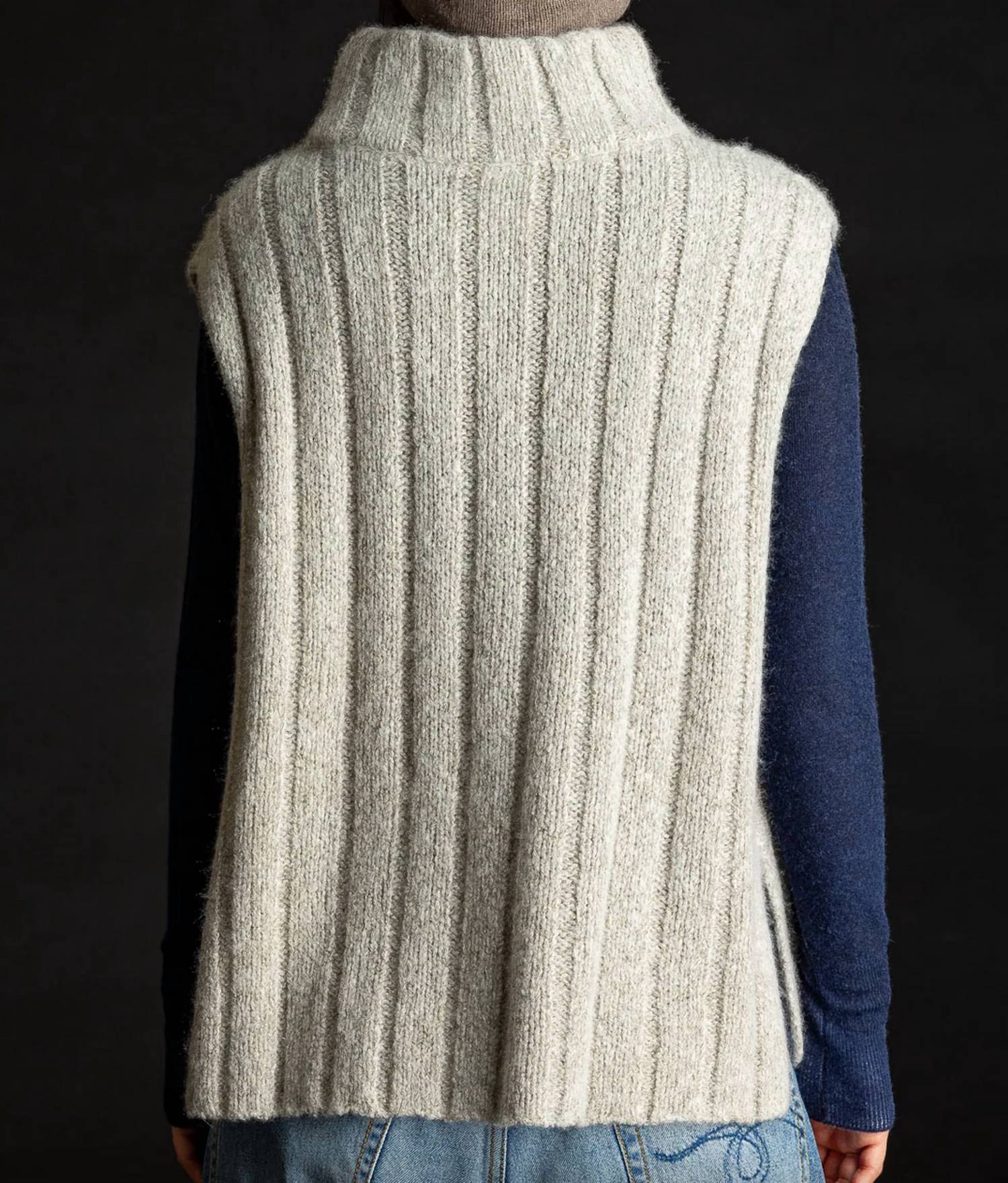 Paychi Guh - Sleeveless Mock Vest