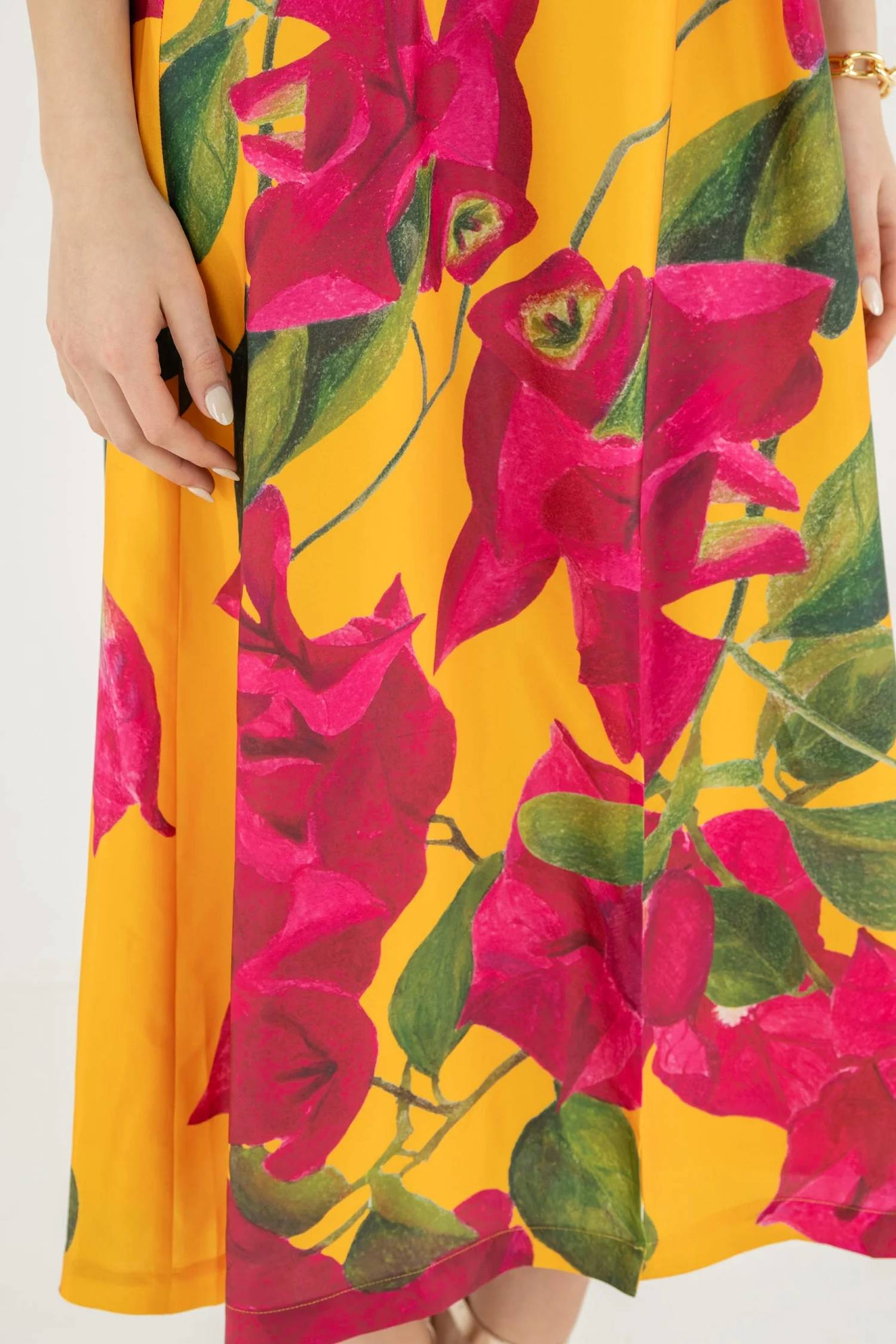 Emily Mccarthy - Roma Midi Dress