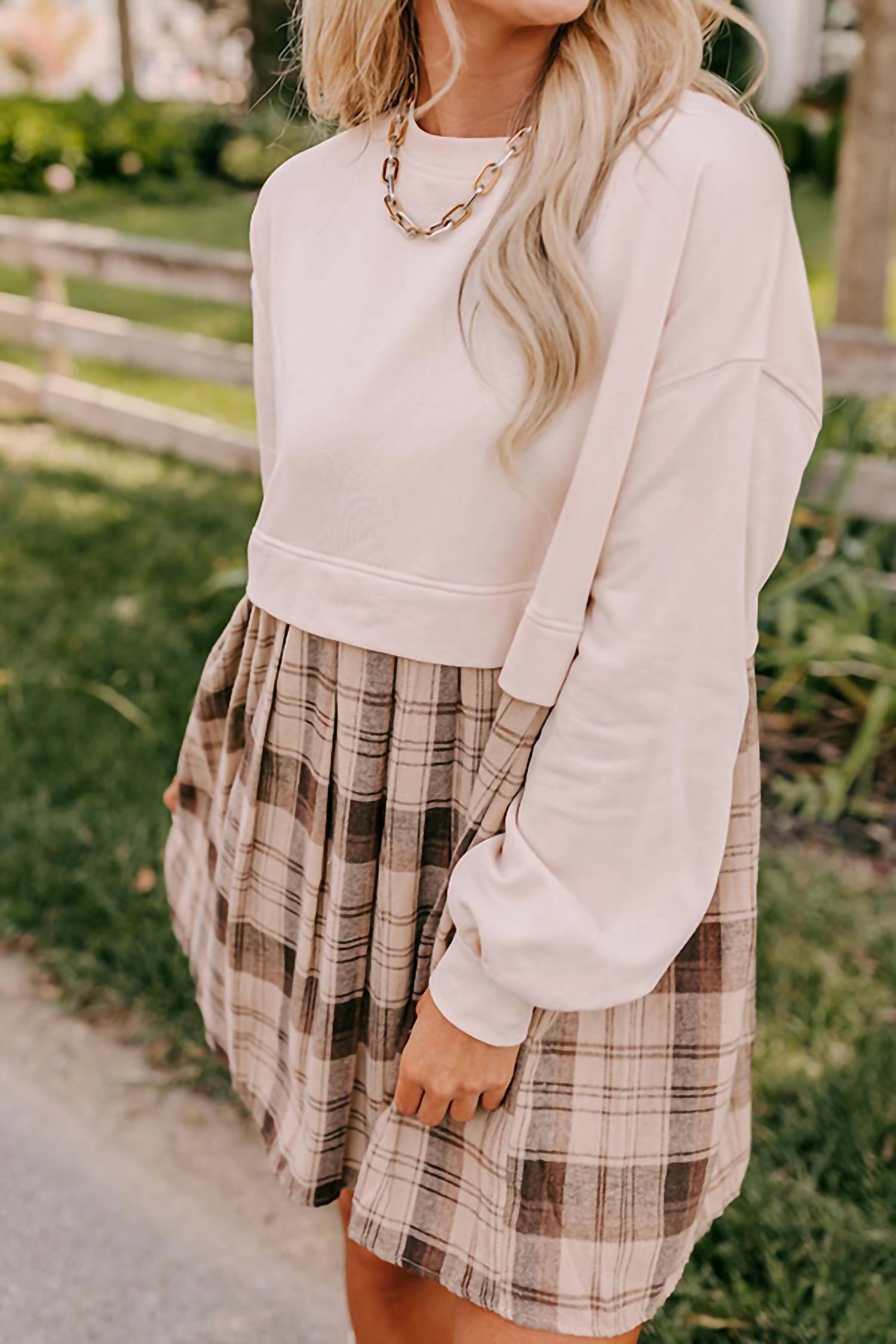 Pretty Bash Colorado Dress in beige - women's dress - detail view