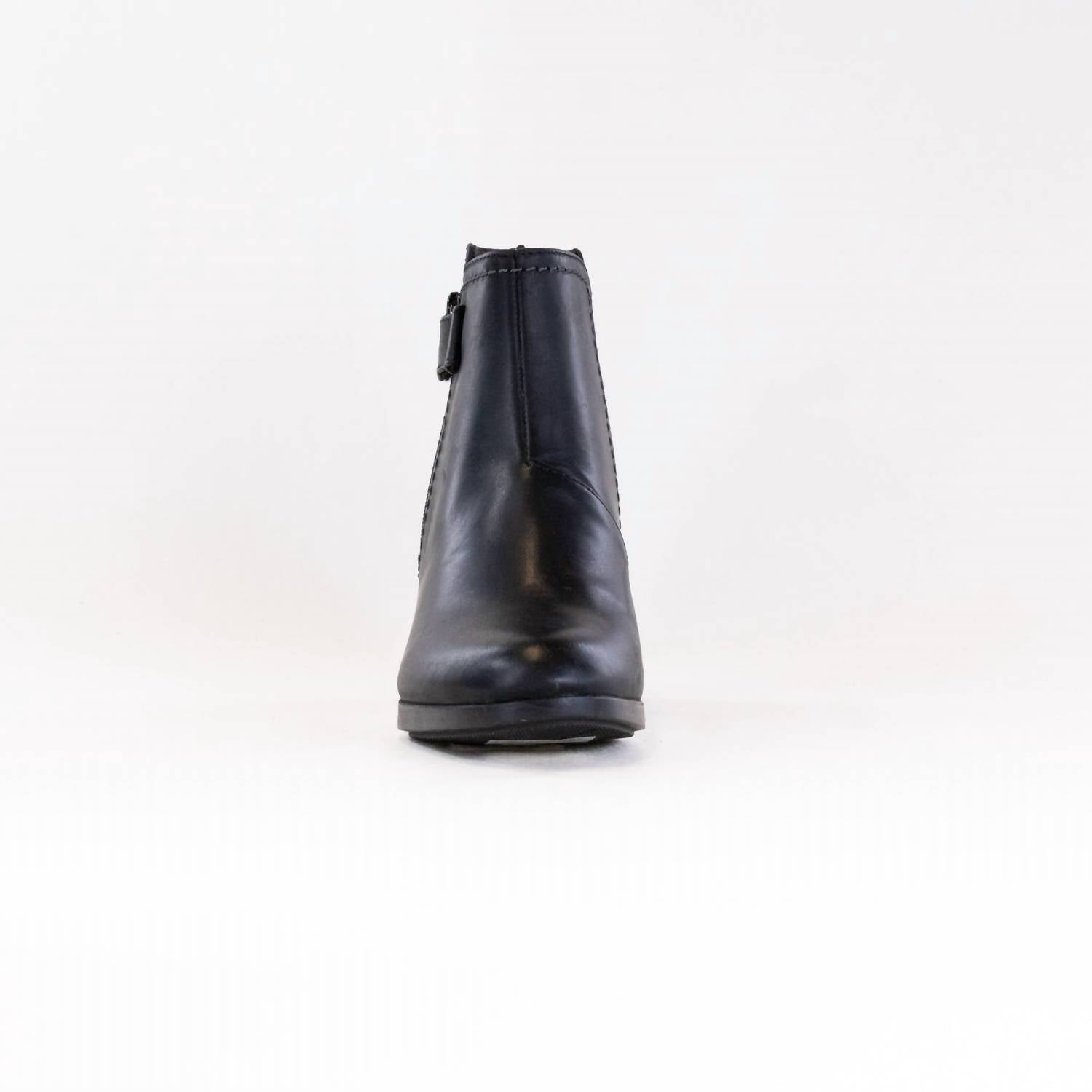 Clarks - Women’s Ankle Shat Boots