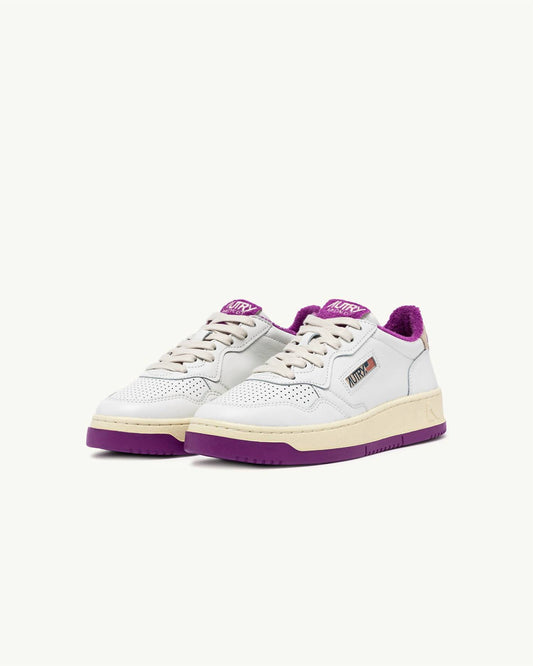 Autry - Women's Medalist Low Sneakers
