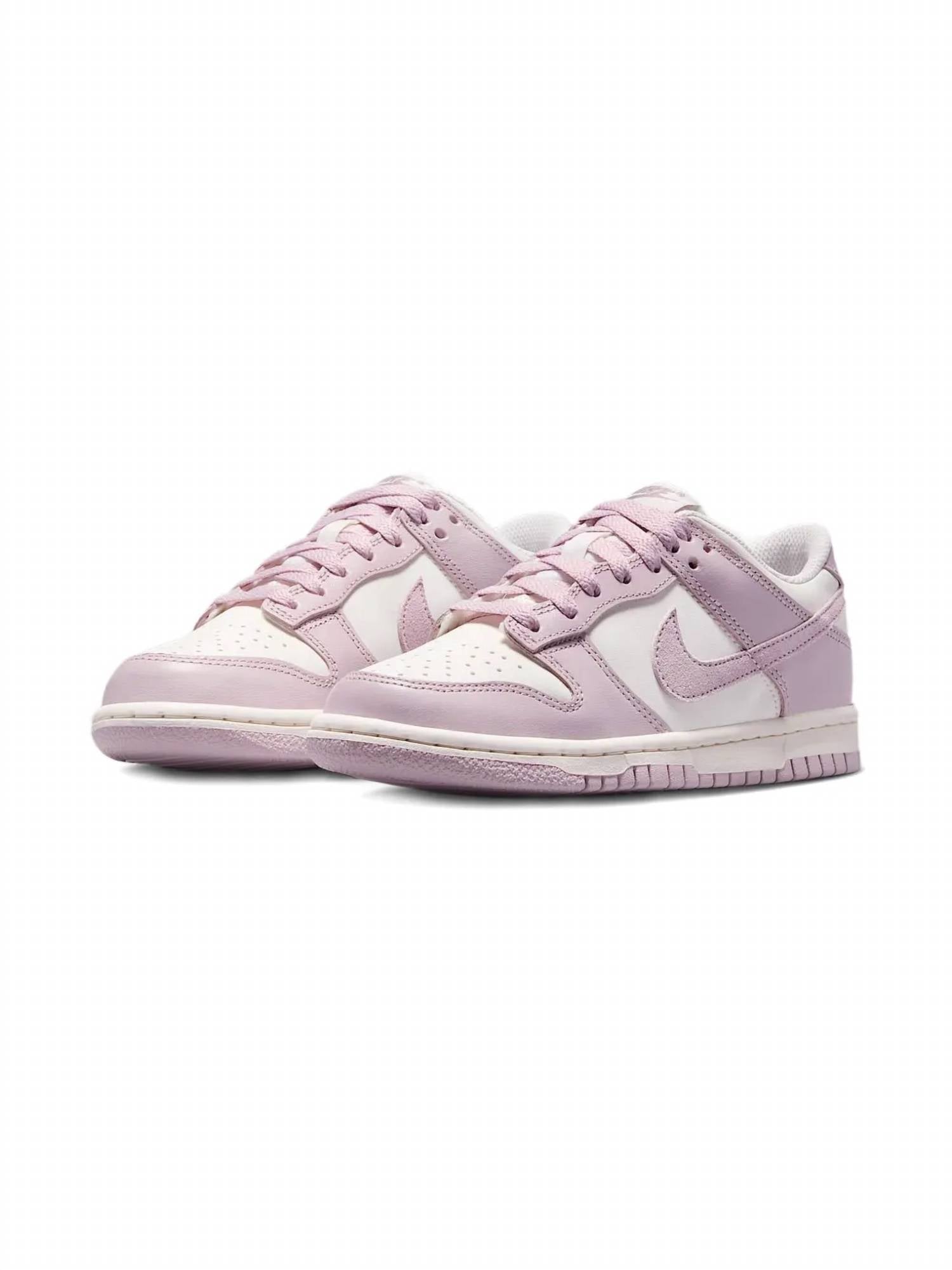 Nike - Girl's Dunk Low Sneakers