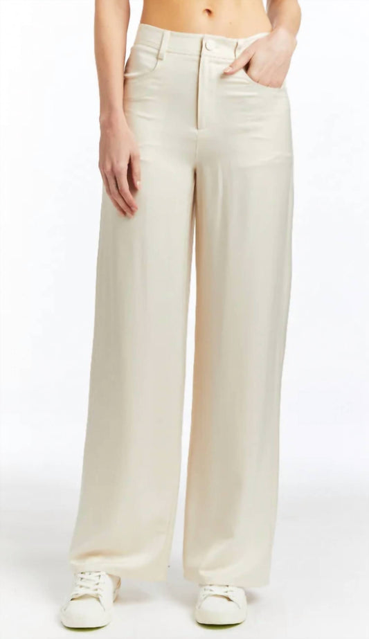 Drew - AMYRA PANTS