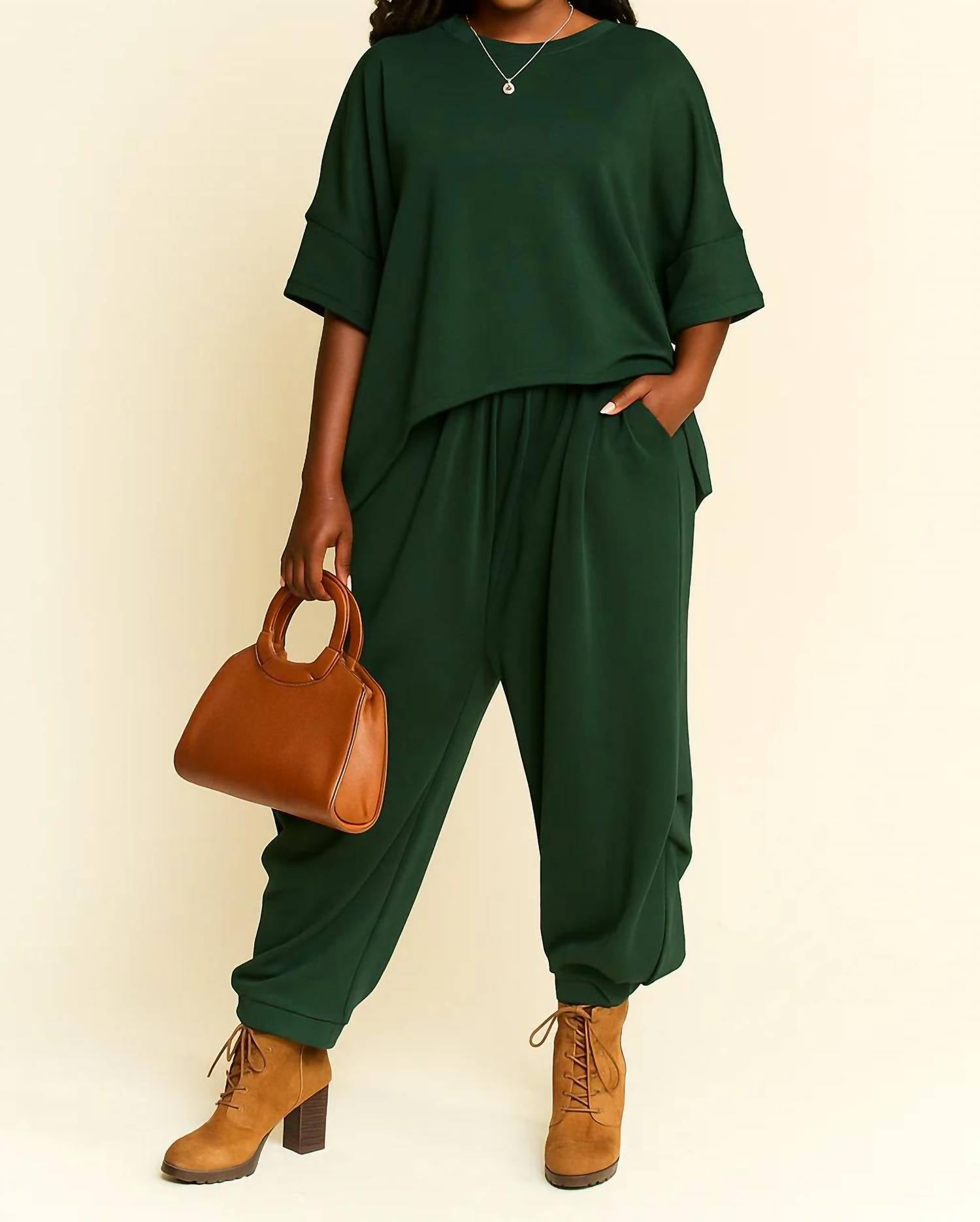 Davi & Dani - Bella Butter Pin Tuck Luxe Set - Plus