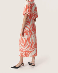 Soaked In Luxury - Wynter Midi Half Sleeve Shirt Dress