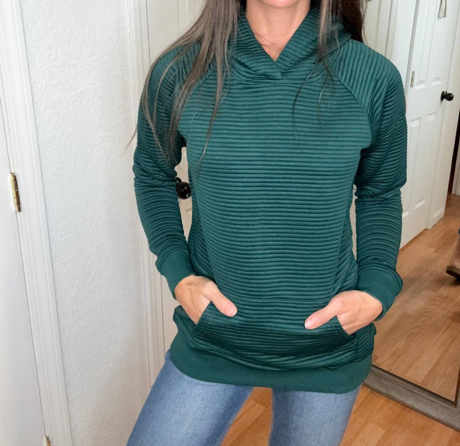 Michelle Mae - Tatum Textured Pullover Hooded Sweatshirt