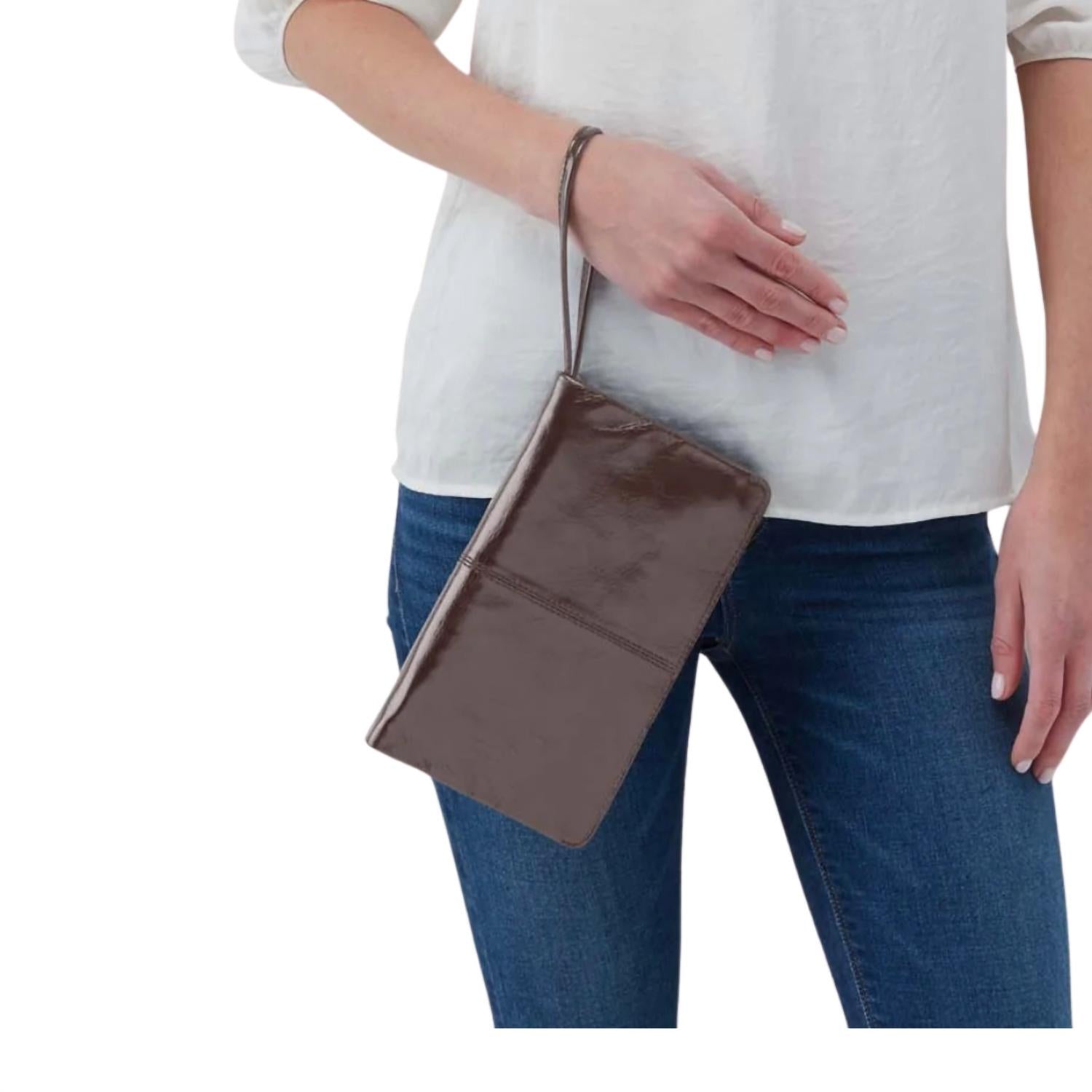 Hobo - Evolve Wristlet