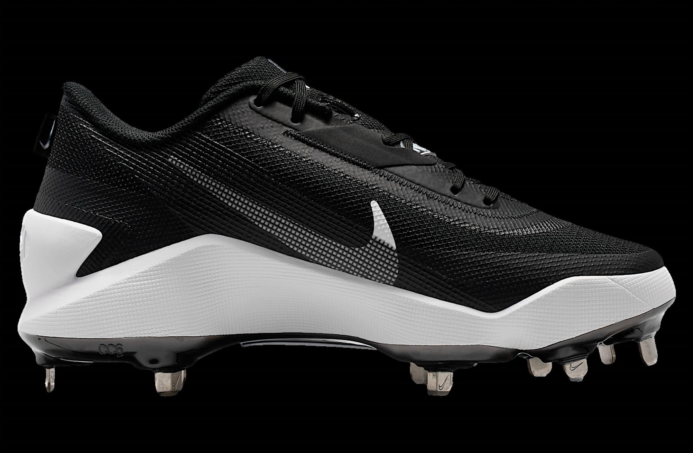 Nike - Men's Diamond Showcase Mtl Cleats Sneaker