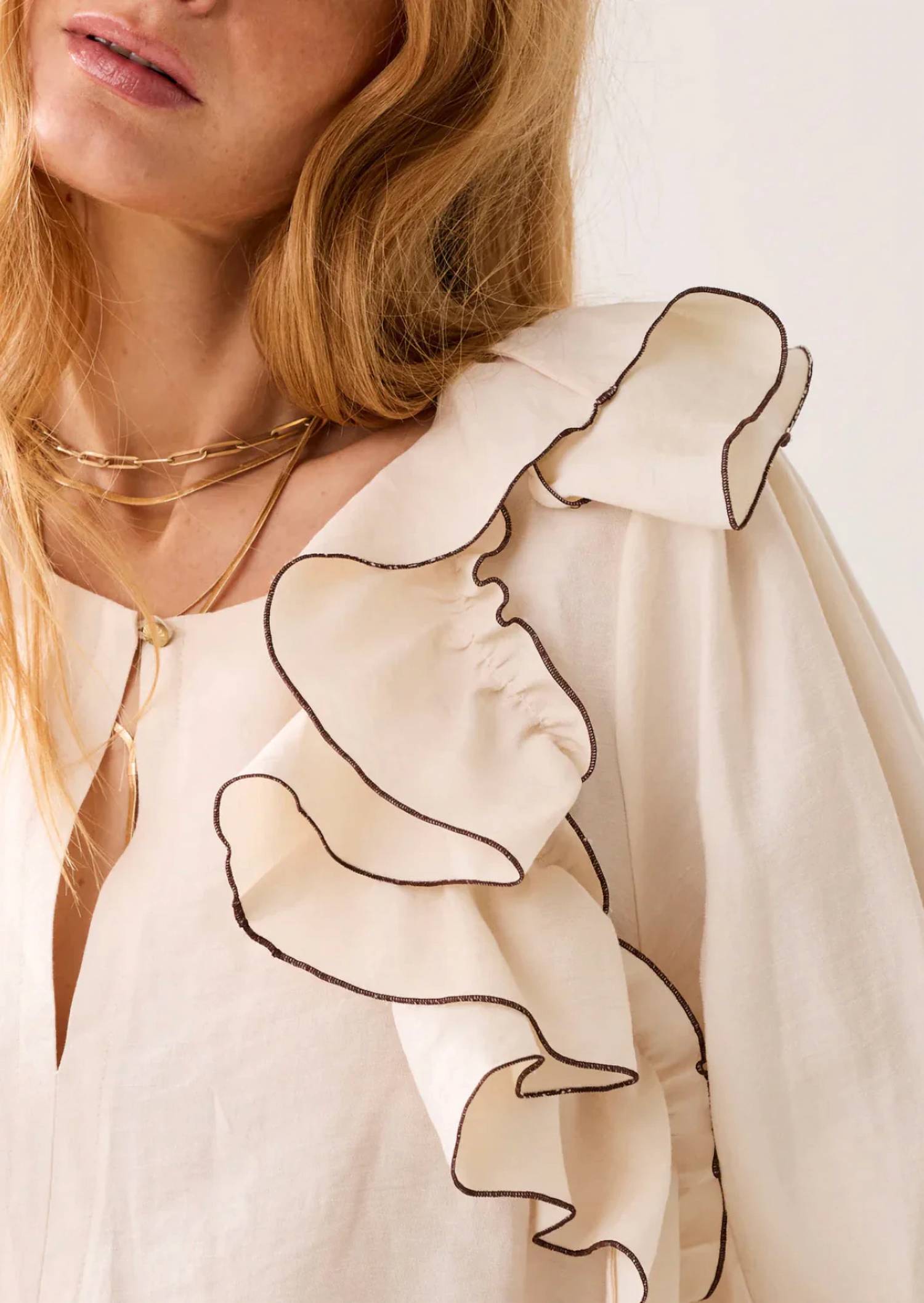 Summum - Linen Blend Top With Ruffles