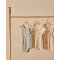 Quincy Mae - Girl's Ruffle Collar Jersey Dress